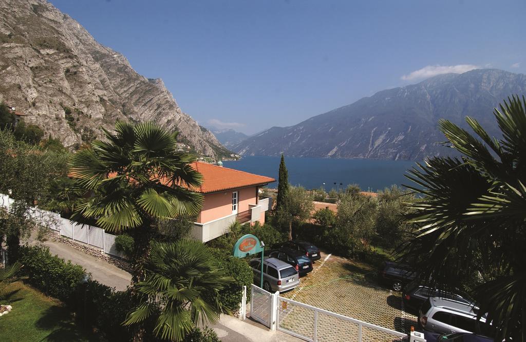 Residence La Madonnina Limone sul Garda Eksteriør billede