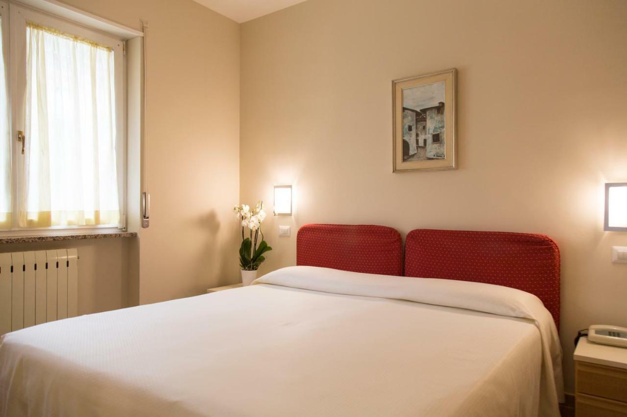Residence La Madonnina Limone sul Garda Eksteriør billede